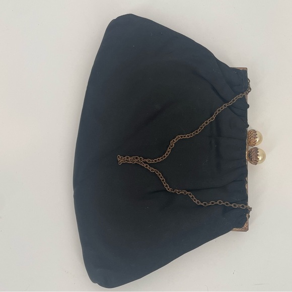 Adorable Vintage 1930s-1940s Black Embroidered Evening Bag - Picture 7 of 10